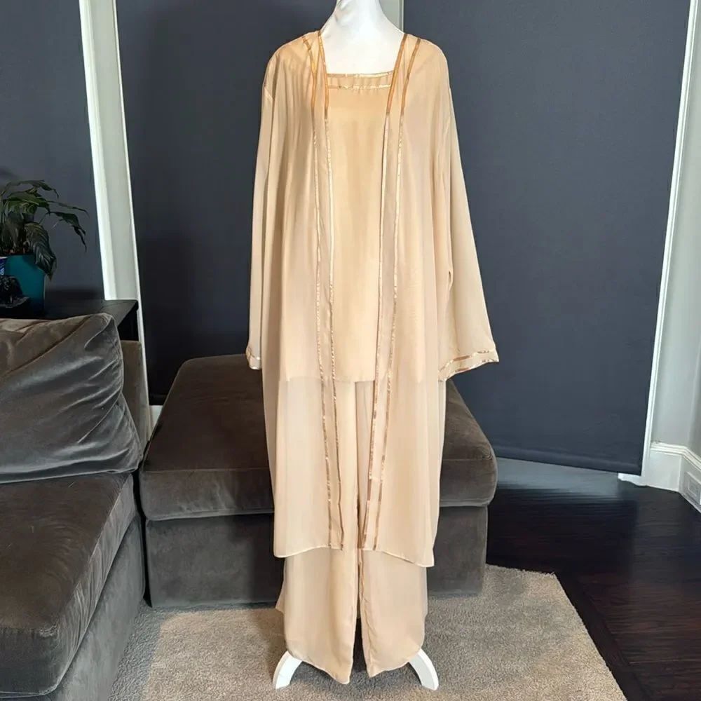 Women’s Chiffon 3 Piece Formal Pants Suit Long Jacket Ribbon Detail Size 20W NEW